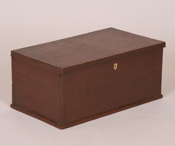 Antique American small chest/trunk;