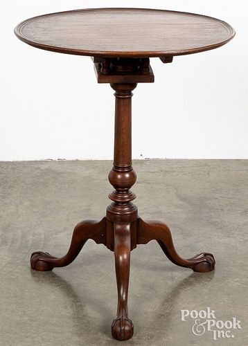 CHIPPENDALE STYLE MAHOGANY CANDLESTANDChippendale 3146e0