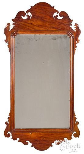 CHIPPENDALE MAHOGANY LOOKING GLASS  314762