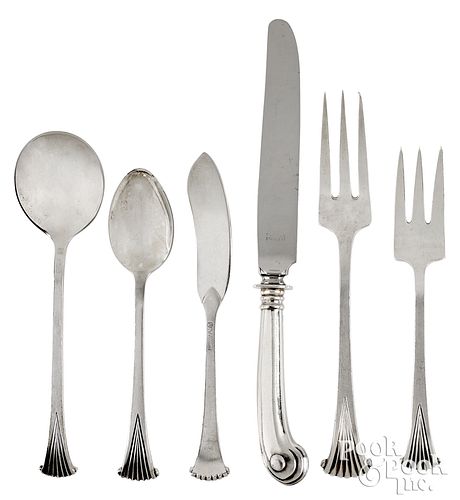 TUTTLE STERLING SILVER ONSLOW FLATWARE