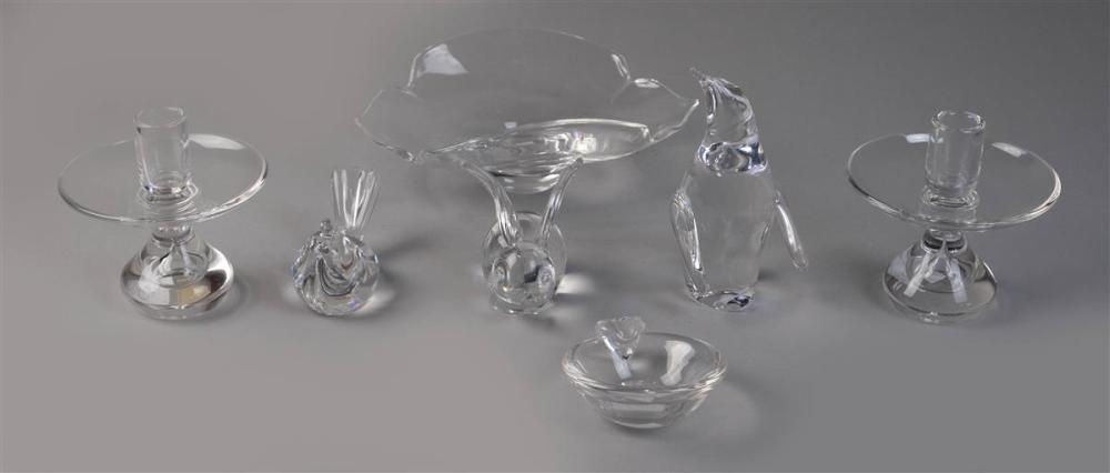 COLLECTION OF STEUBEN CRYSTAL DECORATIONSCOLLECTION
