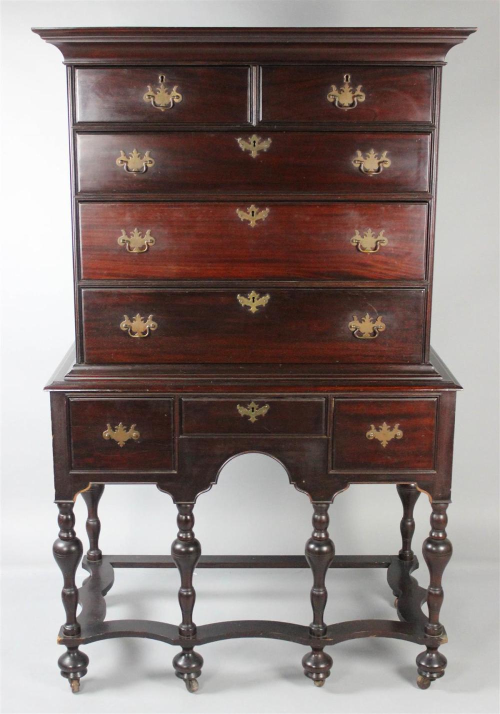 WILLIAM AND MARY STYLE MAHOGANY