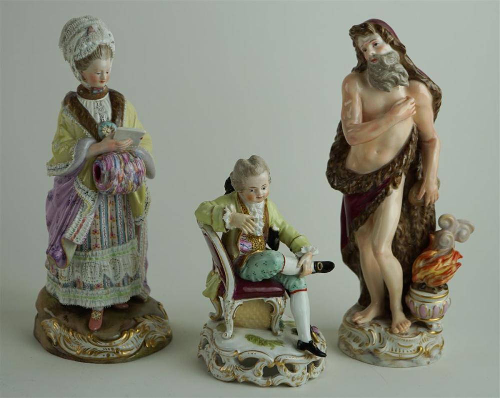 MEISSEN PORCELAIN FIGURE OF A FASHIONABLE