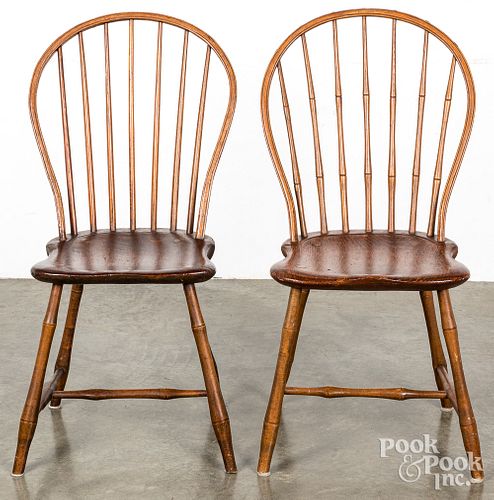 TWO BOWBACK WINDSOR CHAIRS CA 1820 Two 3126f7