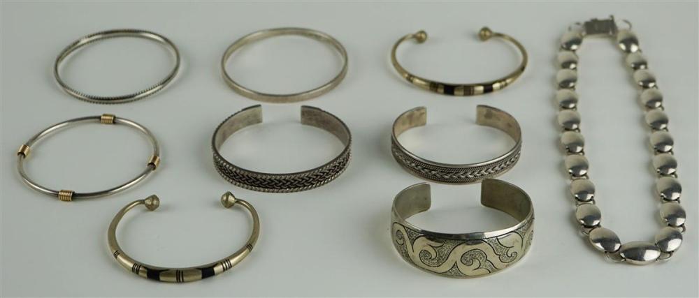 COLLECTION OF SILVER JEWELRYCOLLECTION