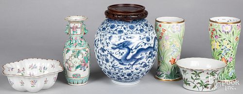 GROUP OF PORCELAINGroup of porcelain,