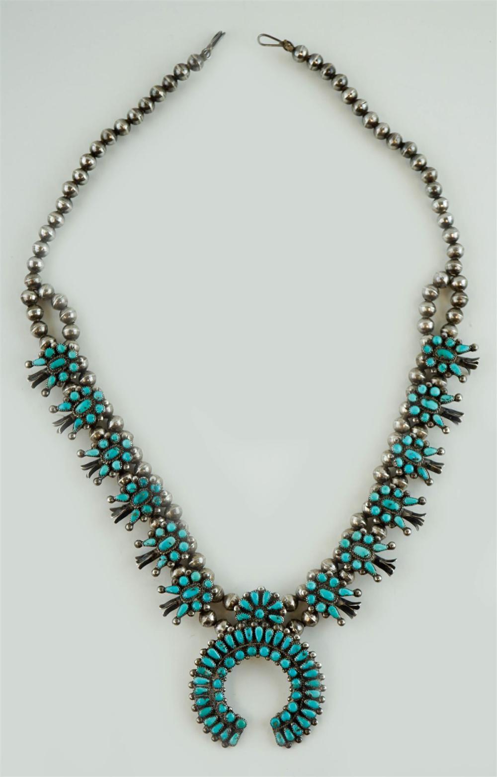 NATIVE AMERICAN TURQUOISE AND SILVER 312b83