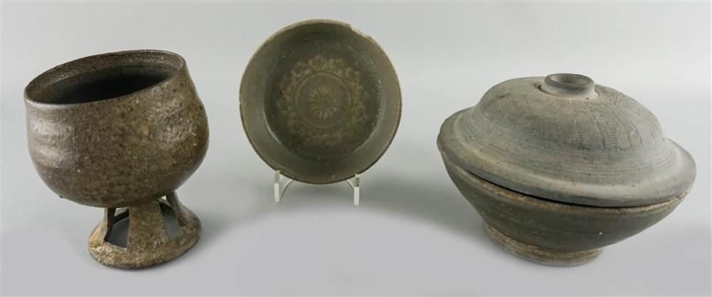 THREE KOREAN PIECES SILLA PERIOD 312bad