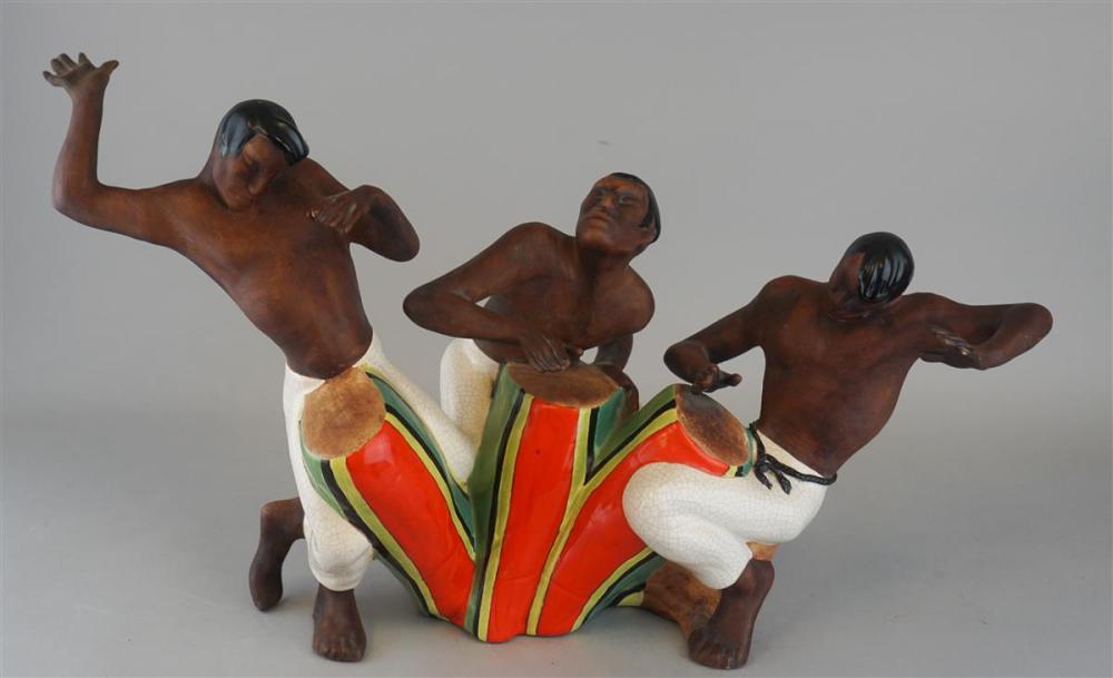 BRAYTONS LAGUNA ART POTTERY FIGURE GROUP