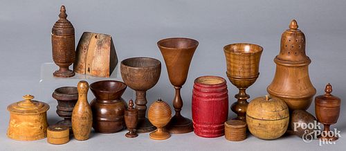 GROUP OF WOODENWAREGroup of woodenware,