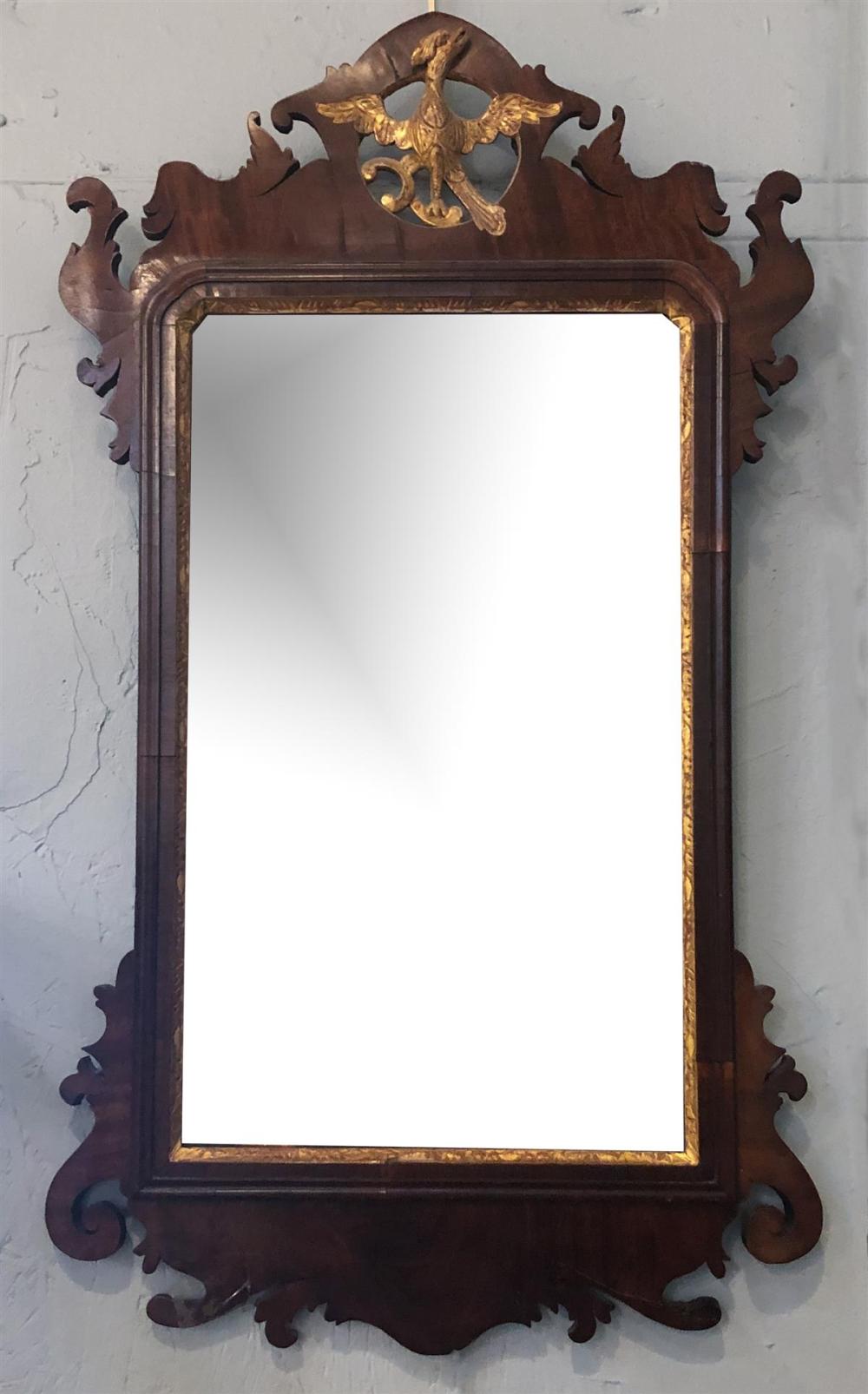 CHIPPENDALE MIRROR WITH GOLD AND