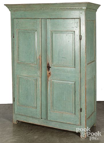 PAINTED PINE ARMOIRE 19TH C Painted 312eb8