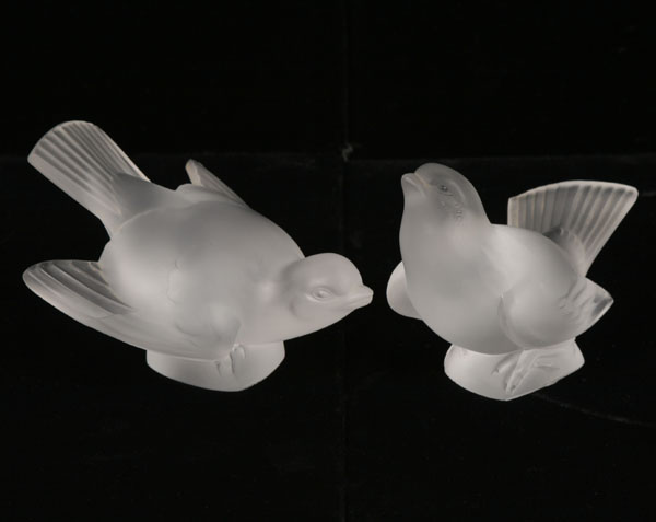 A pair of Lalique crystal bird