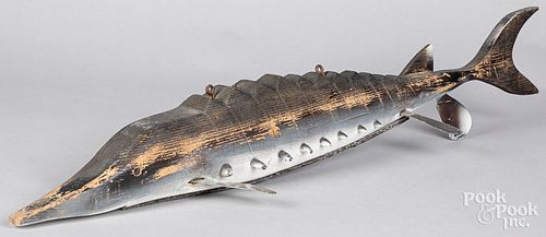 CARVED AND PAINTED STURGEON FISH 312fe3