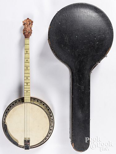 FLORENCE FOUR STRING BANJO, WITH FIFTEEN