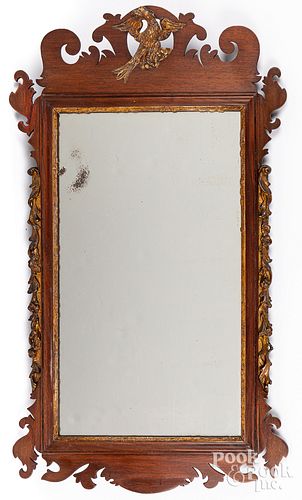 CHIPPENDALE STYLE MAHOGANY MIRRORChippendale 313021