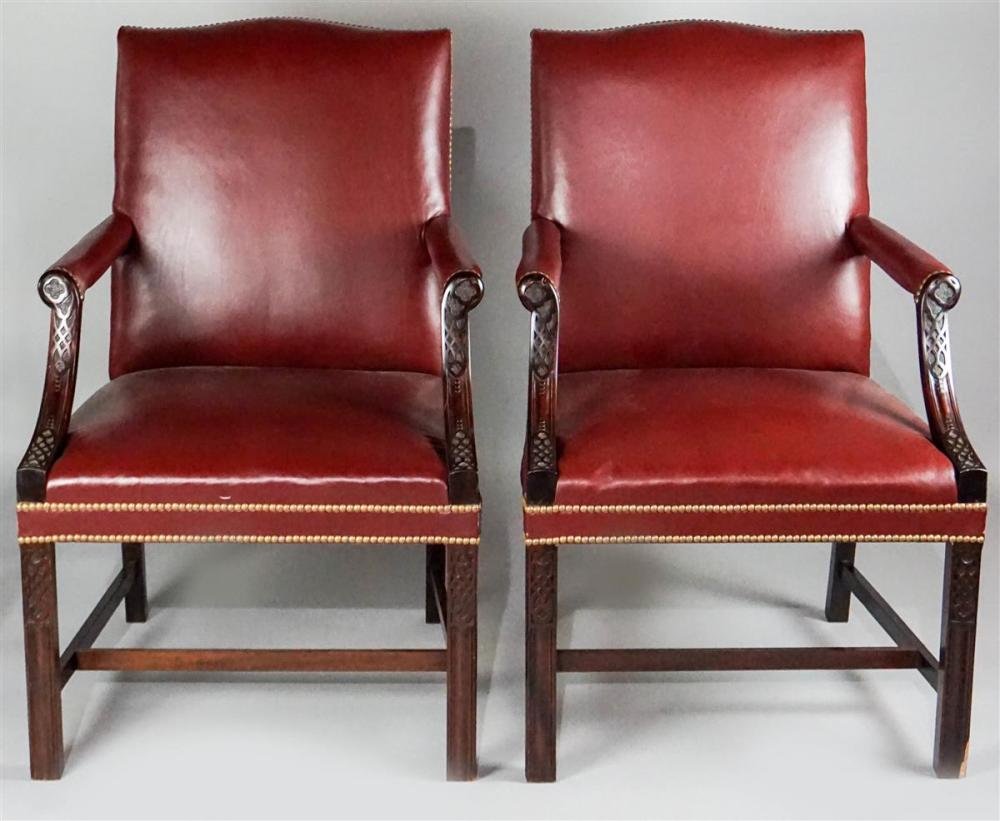 PAIR OF CHINESE CHIPPENDALE STYLE 3130ac