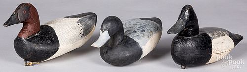 THREE CARVED AND PAINTED DUCK DECOYS  3130cf