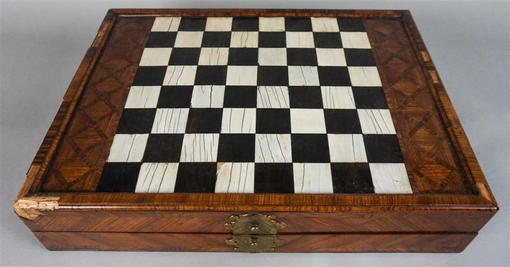 PARQUETRY GAMES SETPARQUETRY GAMES