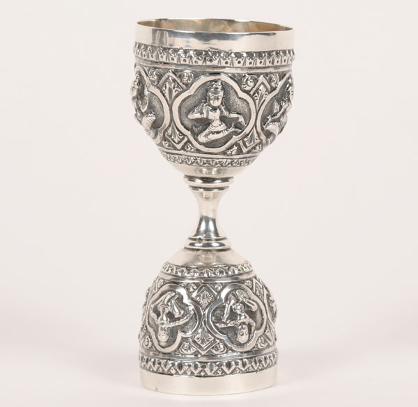 Silver jigger with embossed Thai