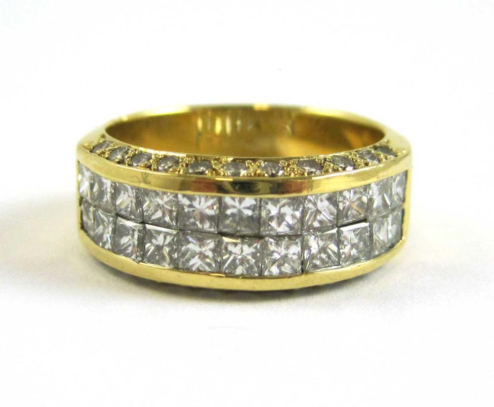 DIAMOND AND EIGHTEEN KARAT GOLD 31593a