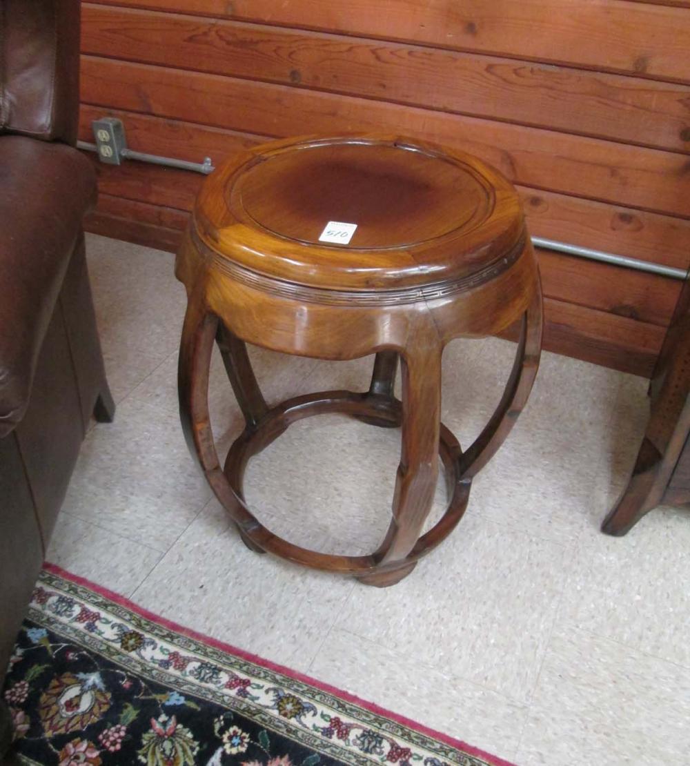 PAIR OF CHINESE ROSEWOOD DRUM STOOLS  31596d