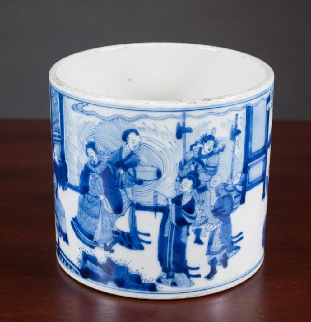 CHINESE PORCELAIN BLUE AND WHITE 315999