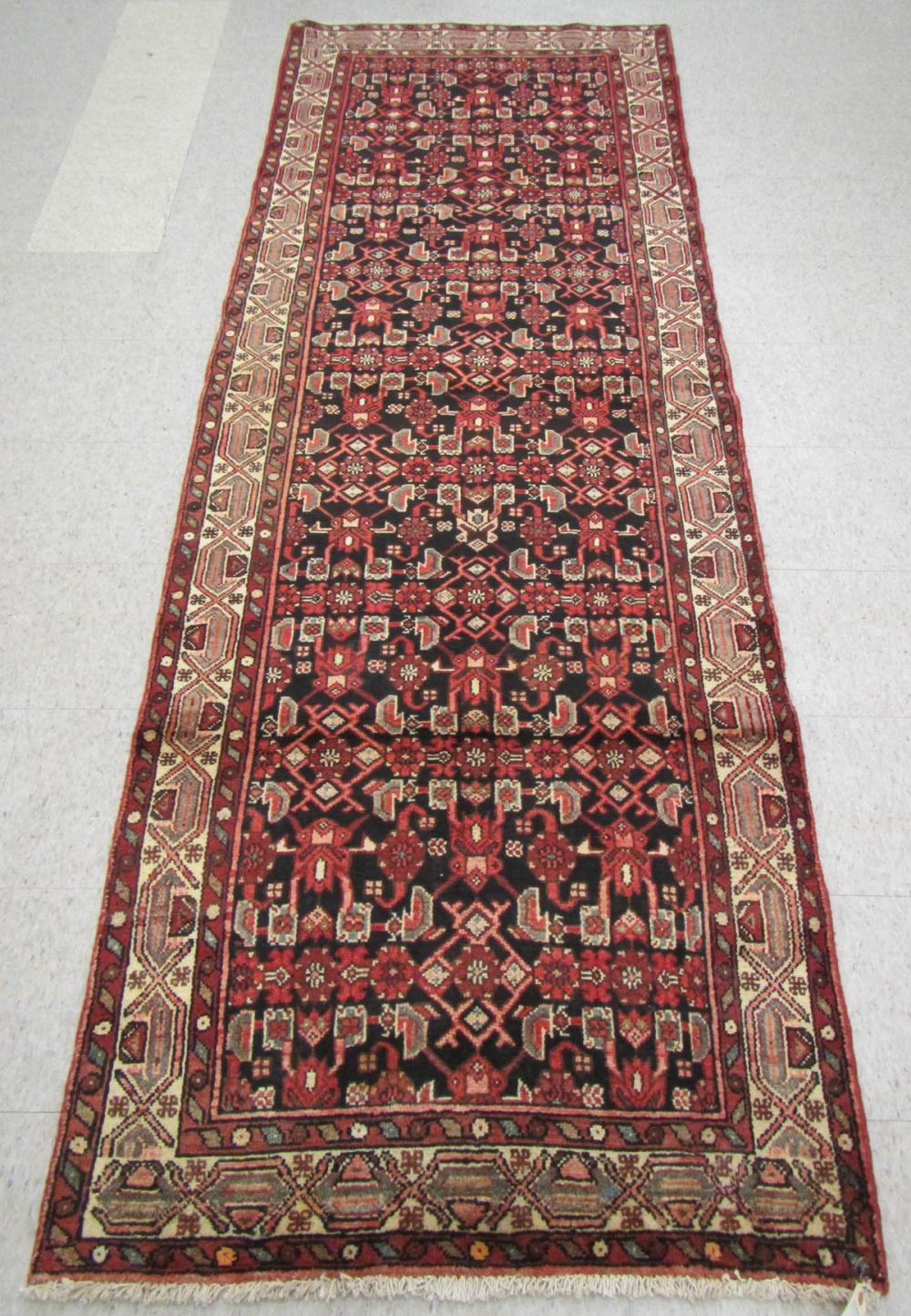 HAND KNOTTED PERSIAN AREA RUG,