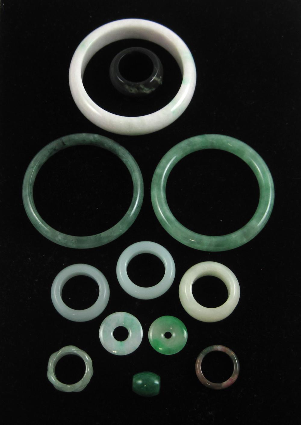 TWELVE ARTICLES OF JADE JEWELRY  315a04