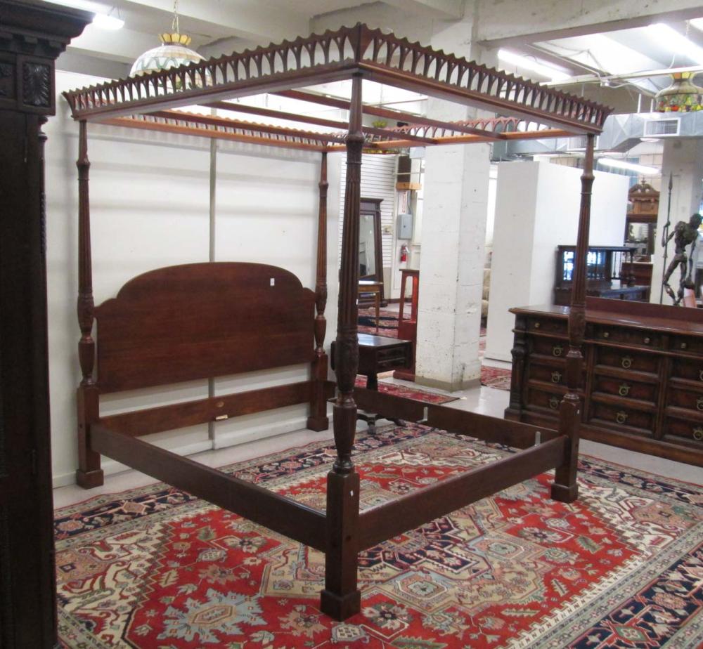 FEDERAL STYLE MAHOGANY KING CANOPY BED,