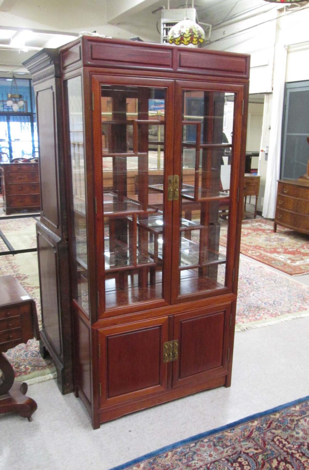 CHINESE ROSEWOOD AND GLASS CURIO 315b32