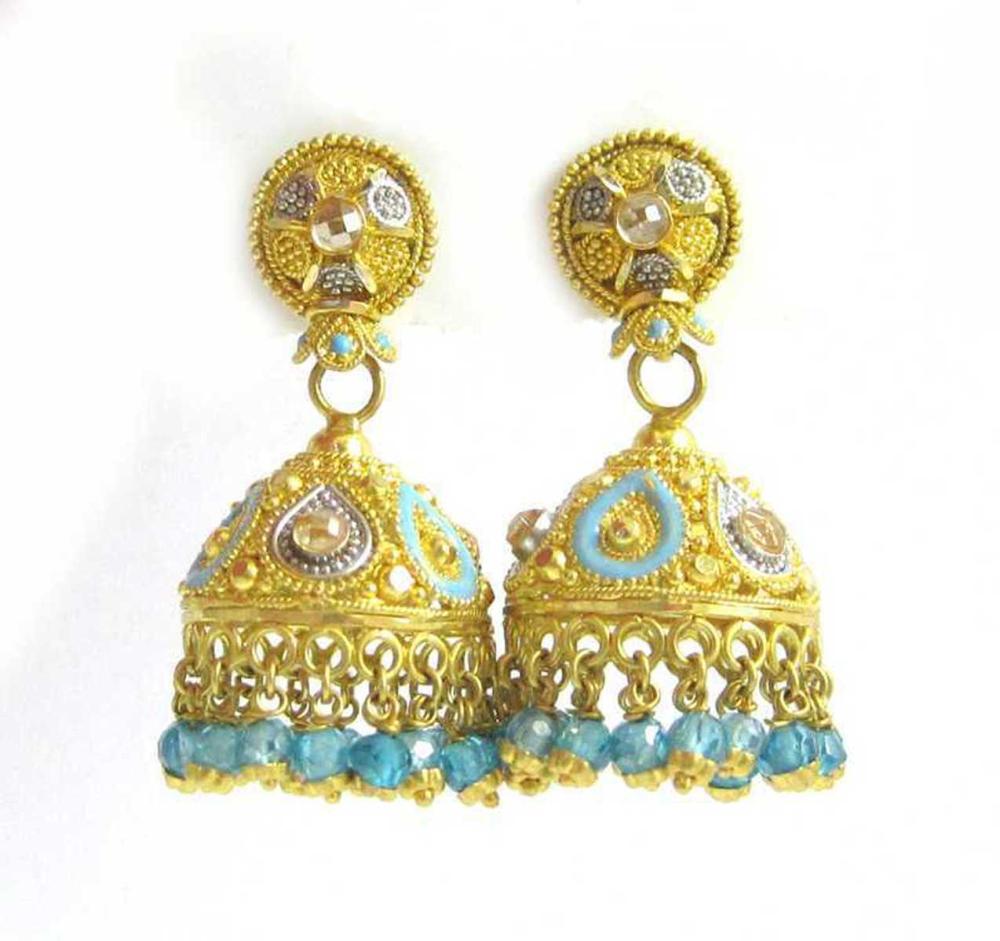 PAIR OF EIGHTEEN KARAT GOLD JHUMKA 315b45