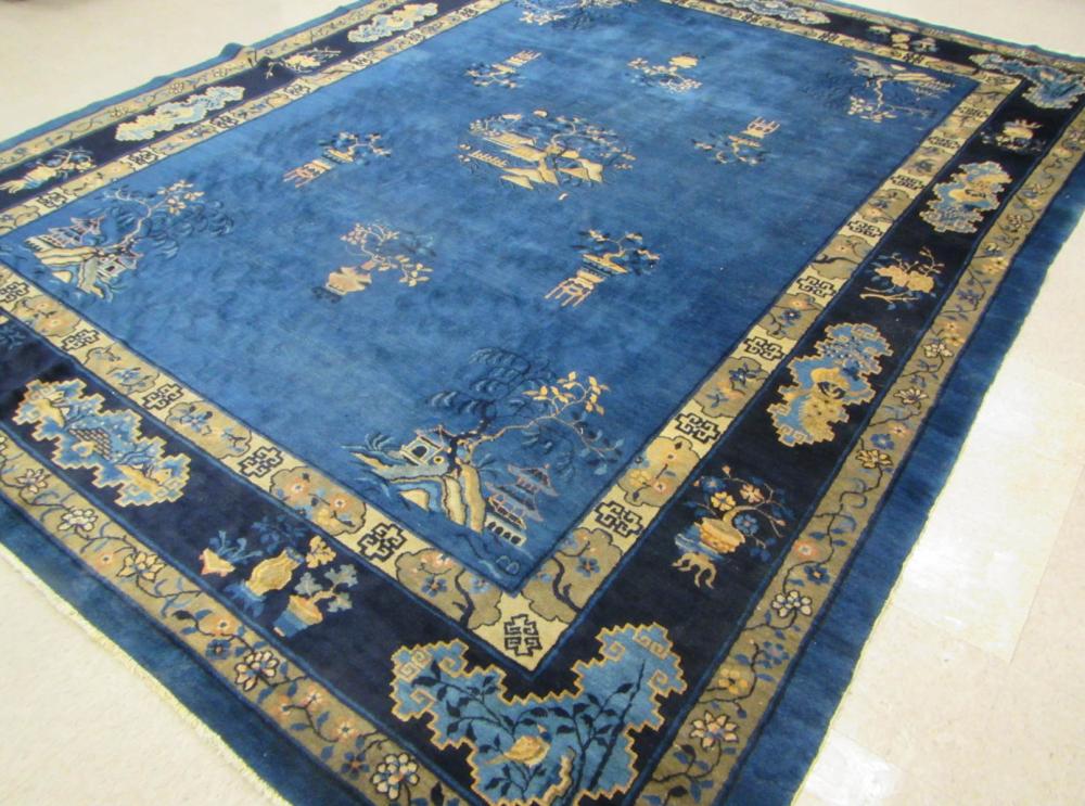 SEMI ANTIQUE PEKING CARPET FEATURING 315b50