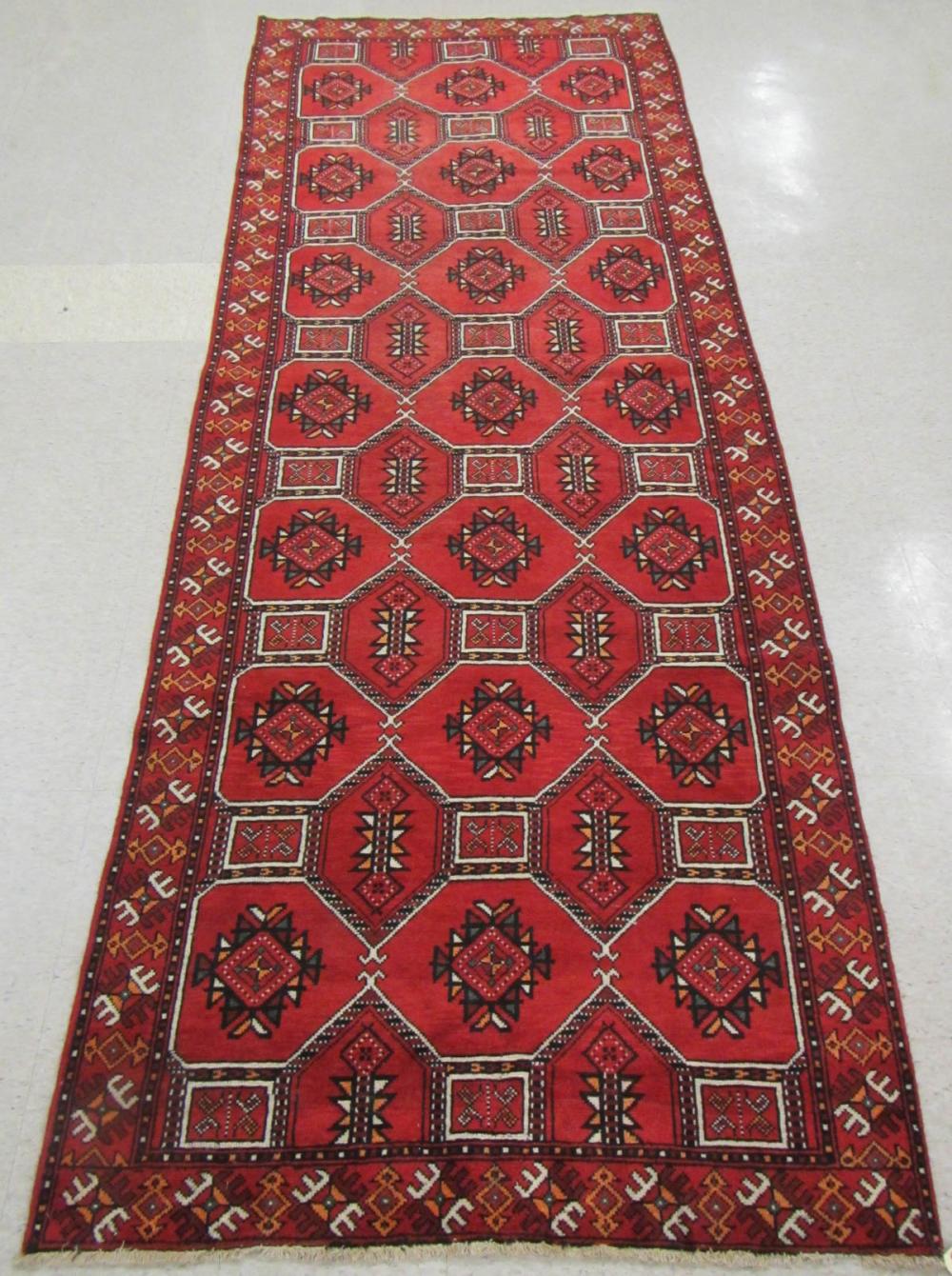 PERSIAN TURKMAN RUG, HAND KNOTTED