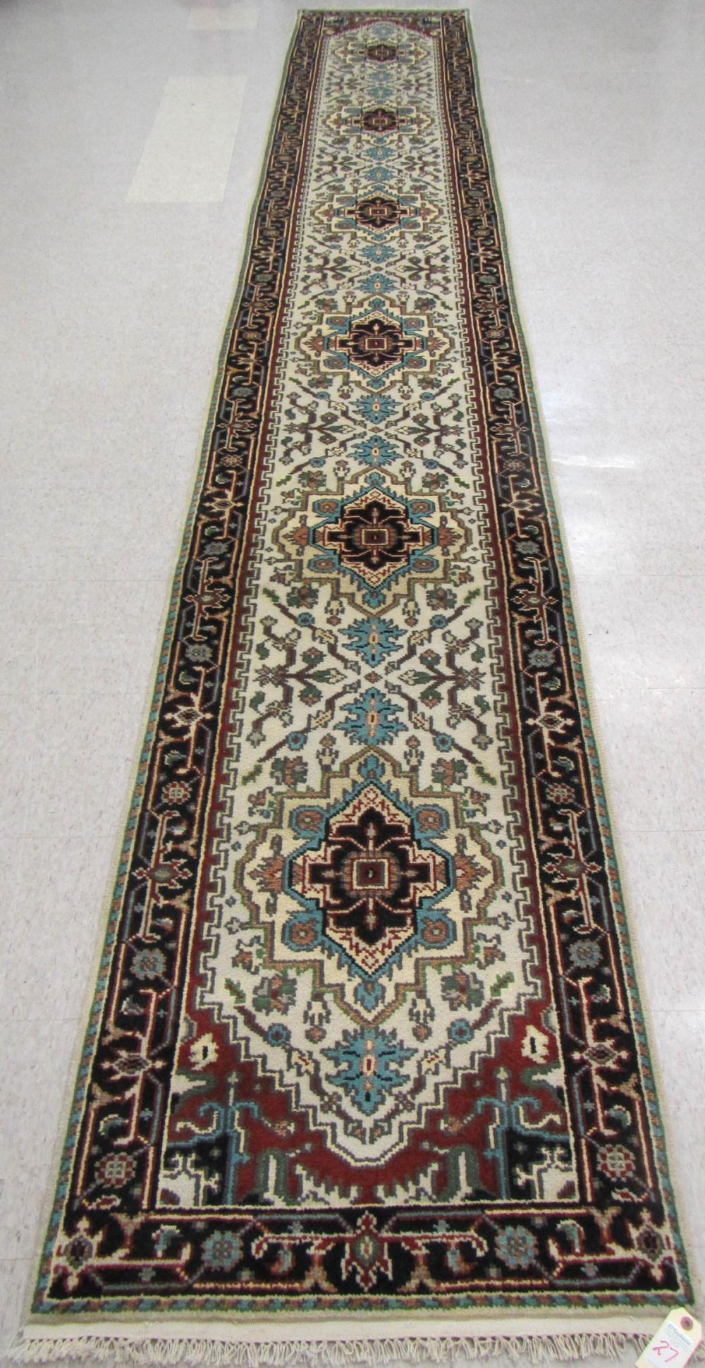 HAND KNOTTED ORIENTAL RUNNER INDO PERSIAN  315ba3