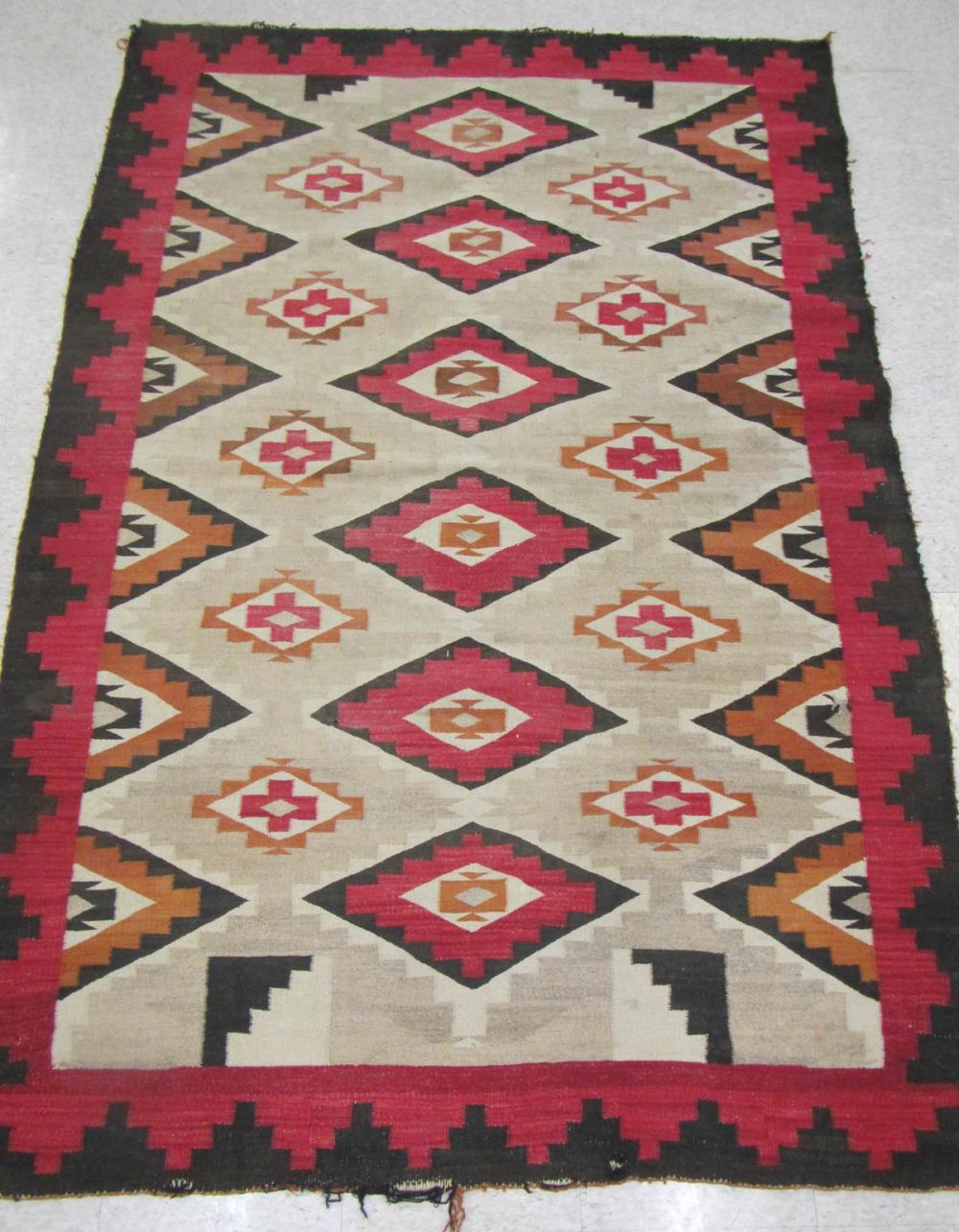 HAND WOVEN NAVAJO RUG, REPEATING