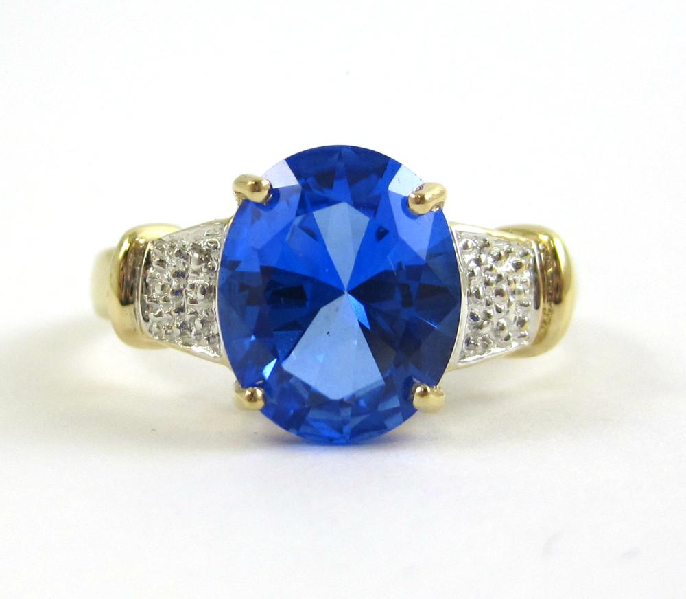 BLUE SPINEL AND FOURTEEN KARAT 315c85