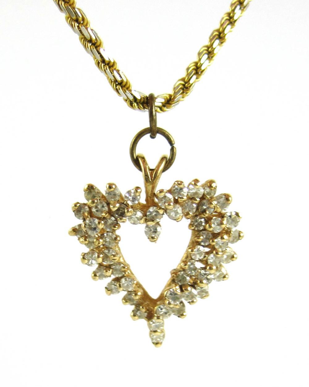 DIAMOND AND YELLOW GOLD PENDANT