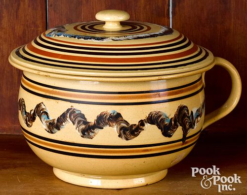 MOCHA YELLOWWARE POT AND COVERMocha 315d12