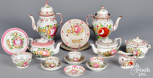 COLLECTION OF STAFFORDSHIRE QUEENS 315e54