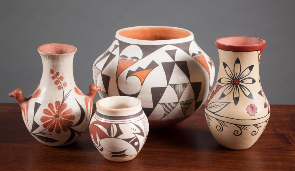 FOUR SOUTHWEST NATIVE AMERICAN POTTERY