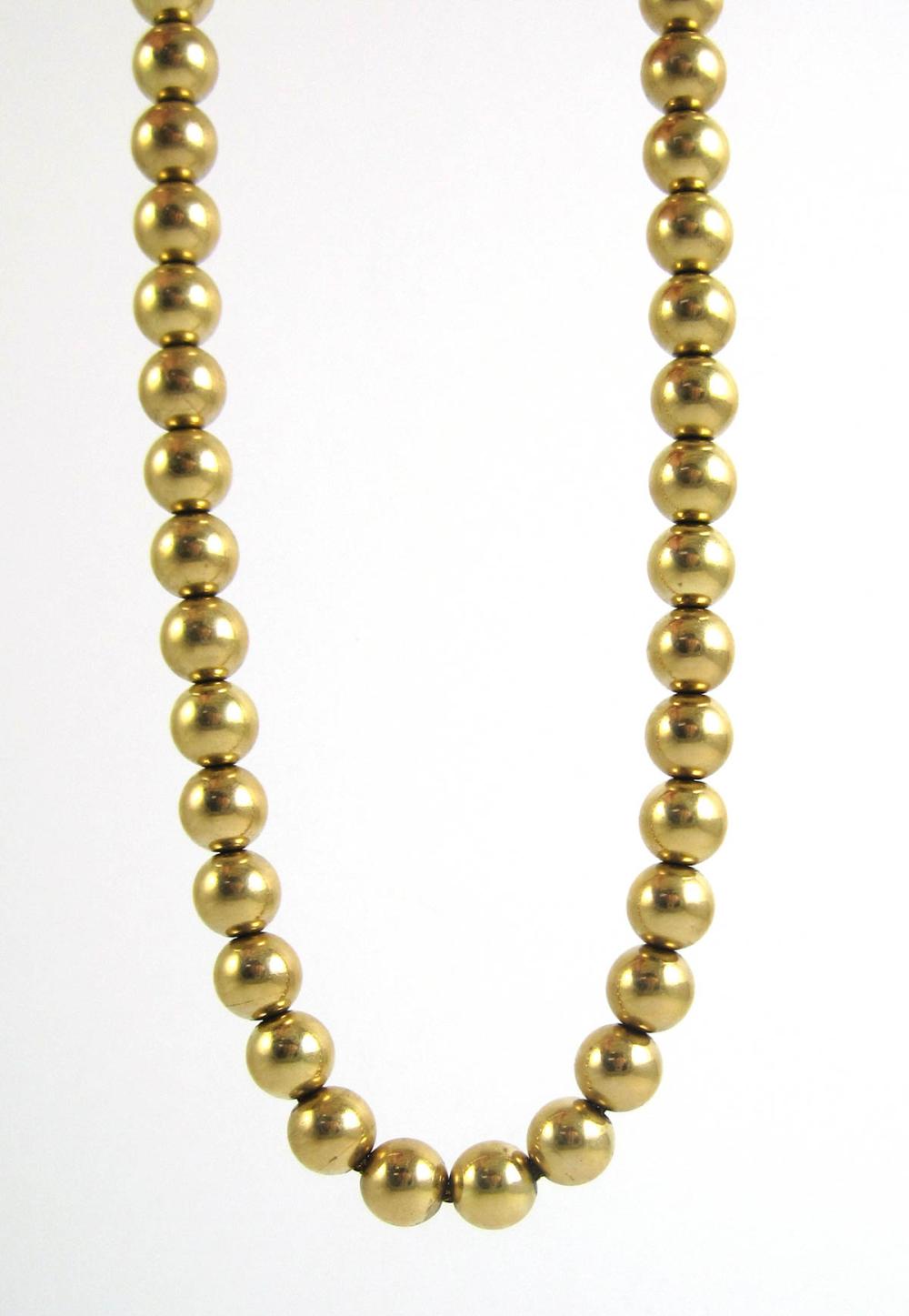 CHOKER LENGTH FOURTEEN KARAT GOLD