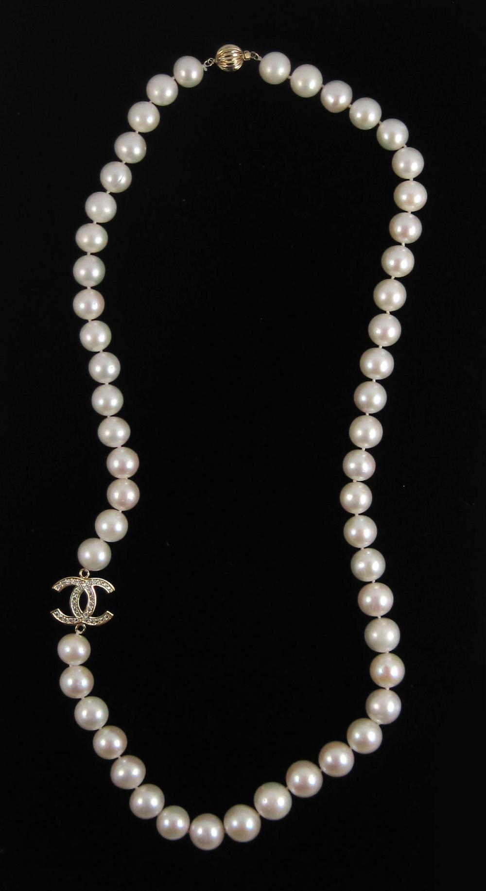 CHANEL STYLE PEARL AND FOURTEEN 315fb8