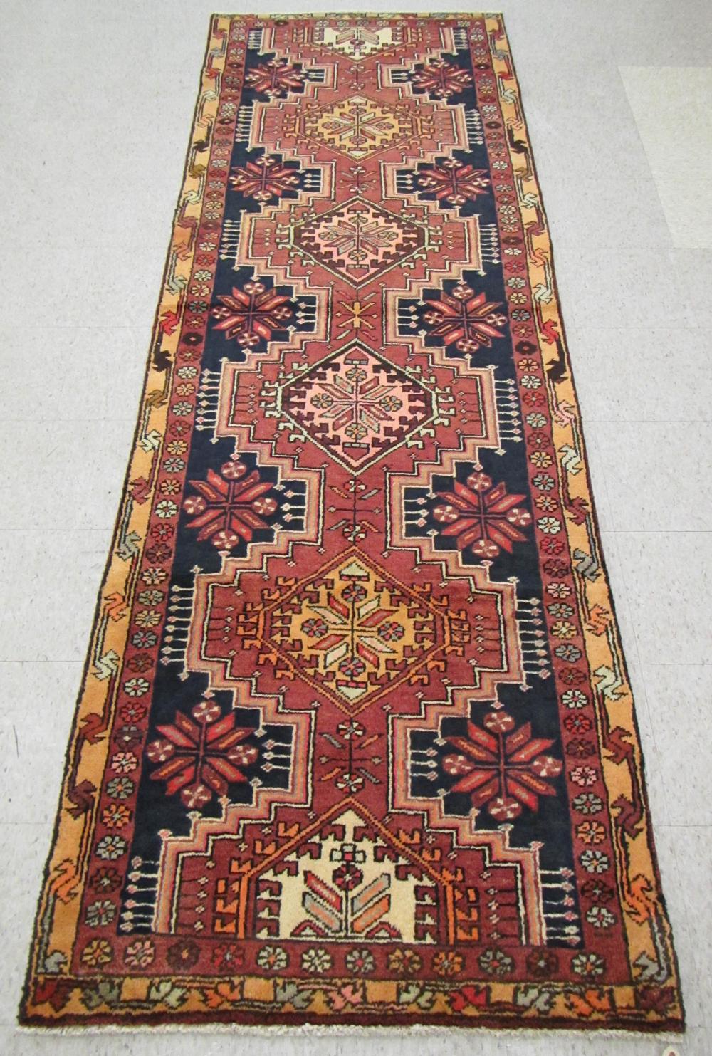 HAND KNOTTED PERSIAN TRIBAL AREA 316023