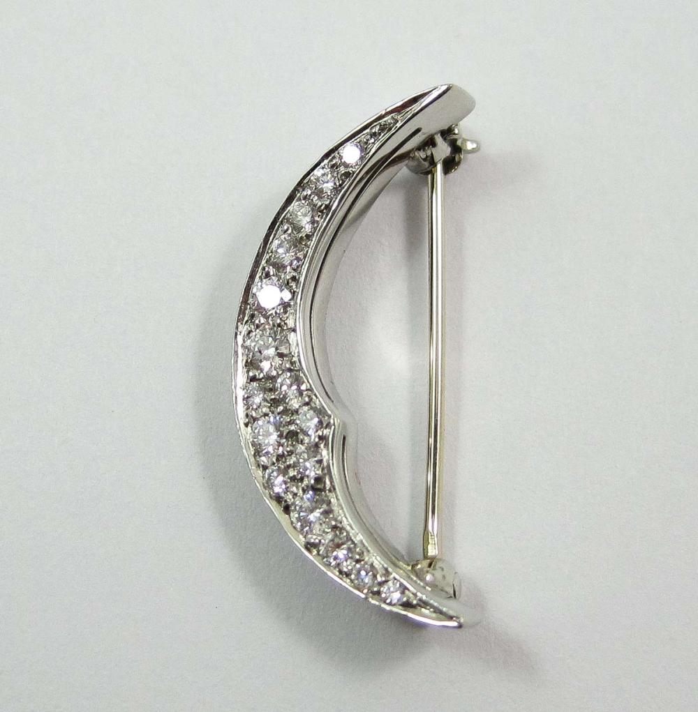 DIAMOND AND PLATINUM CRESCENT MOON