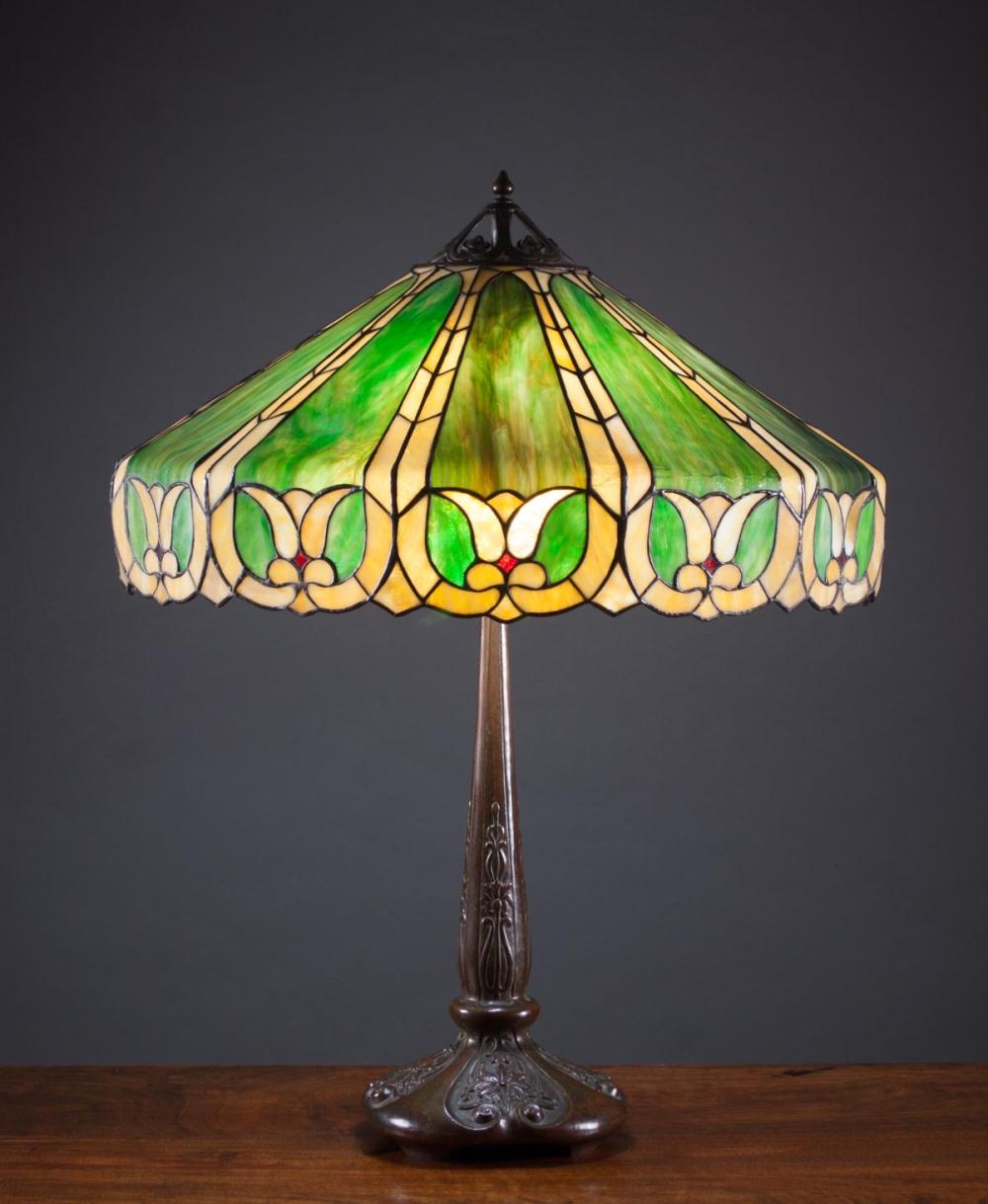 A SIGNED HANDEL TABLE LAMP, THE