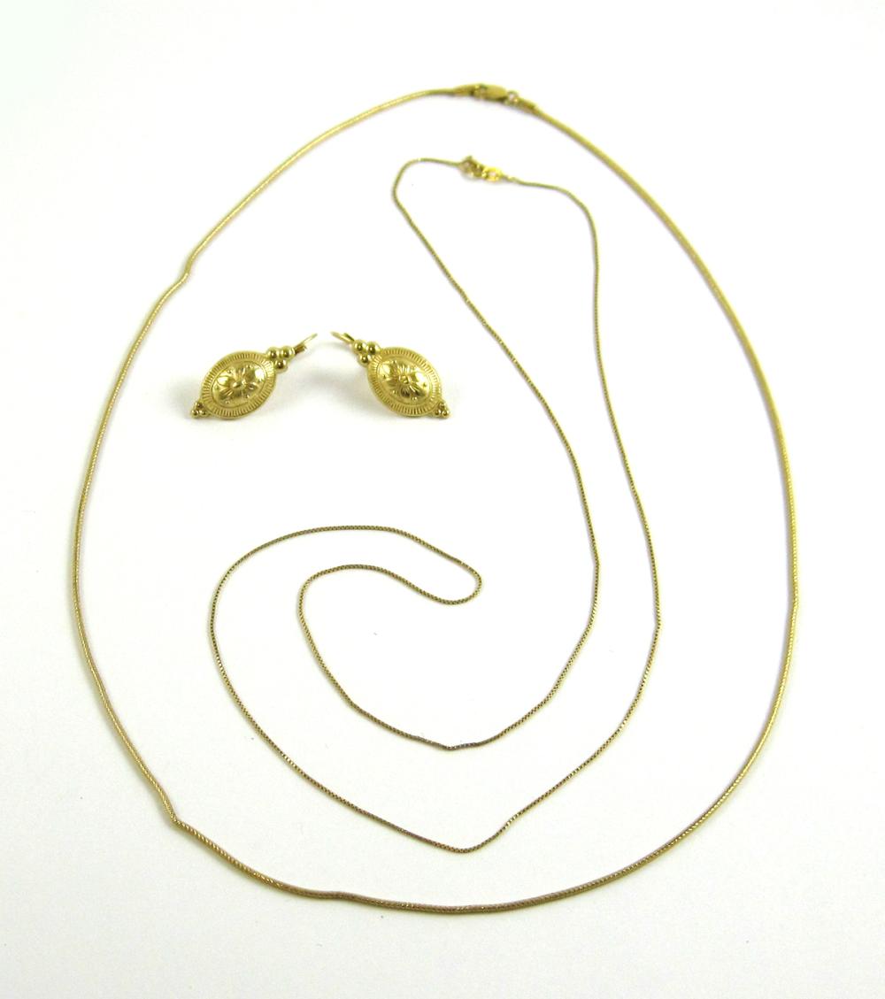 PAIR OF GOLD EARRINGS AND TWO GOLD 316202