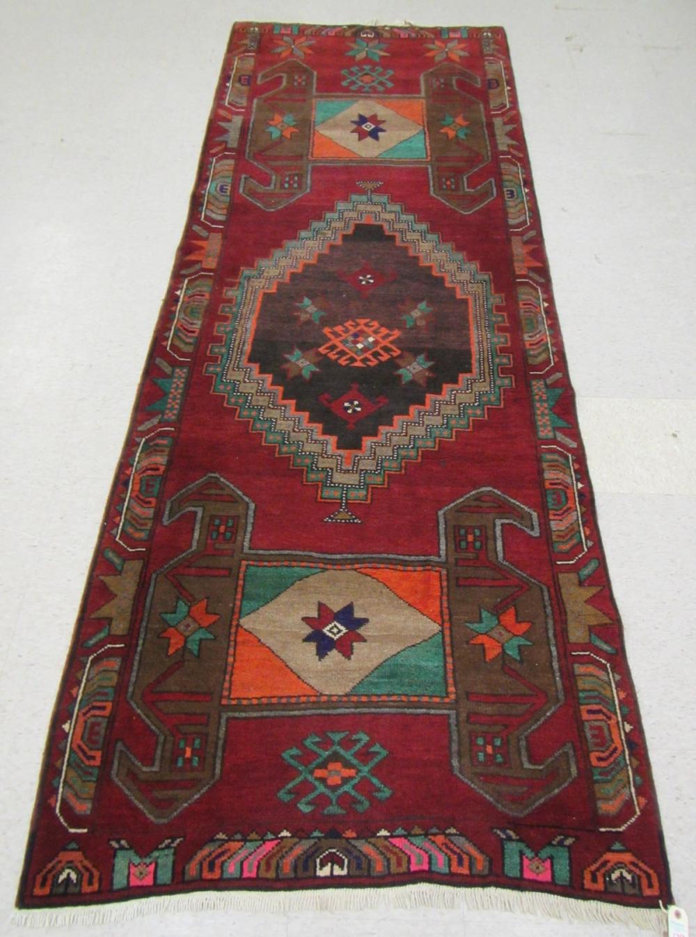 HAND KNOTTED PERSIAN TRIBAL CARPET  31632c