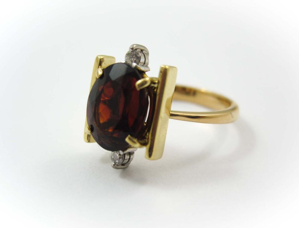 GARNET DIAMOND AND EIGHTEEN KARAT 316370