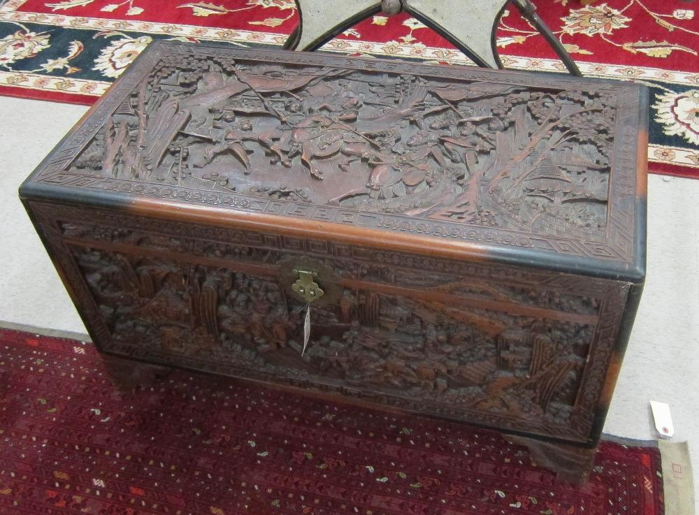 RELIEF CARVED CAMPHOR CHEST CHINA 3163c2